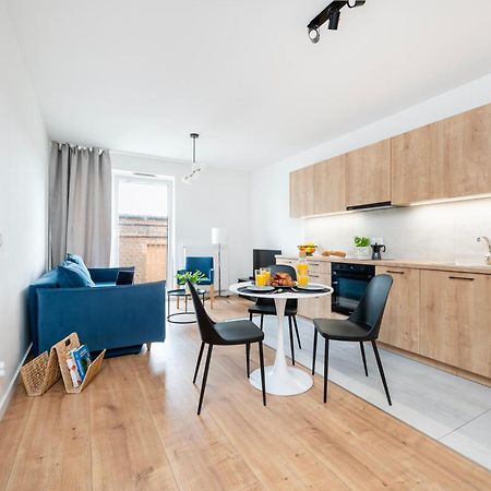 לודז' Komfortowe Apartamenty Z Garazem Na Milionowej מראה חיצוני תמונה